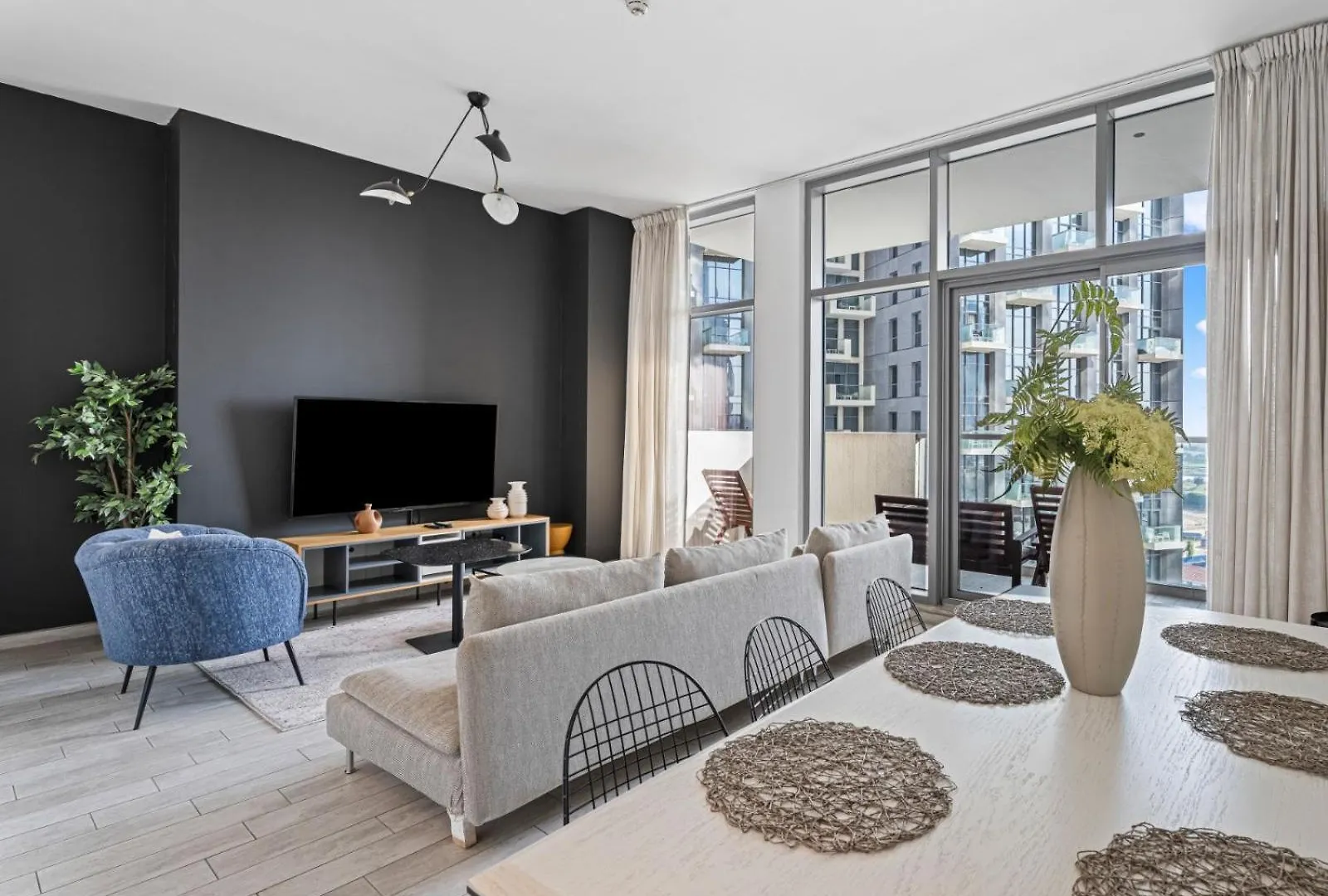 Chic City Escape - 2Br Plus Guest Room At Atria, Business Bay contacts