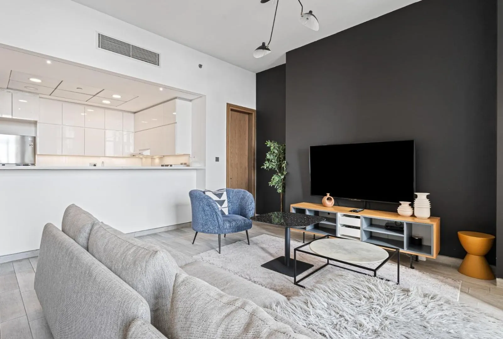 Chic City Escape - 2Br Plus Guest Room At Atria, Business Bay Dubai Appartamento